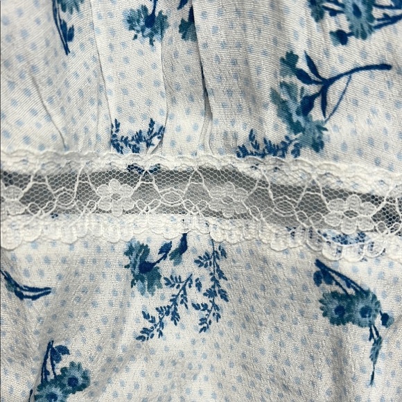 Sienna Sky Floral Print Front Tie Top - Picture 5 of 12